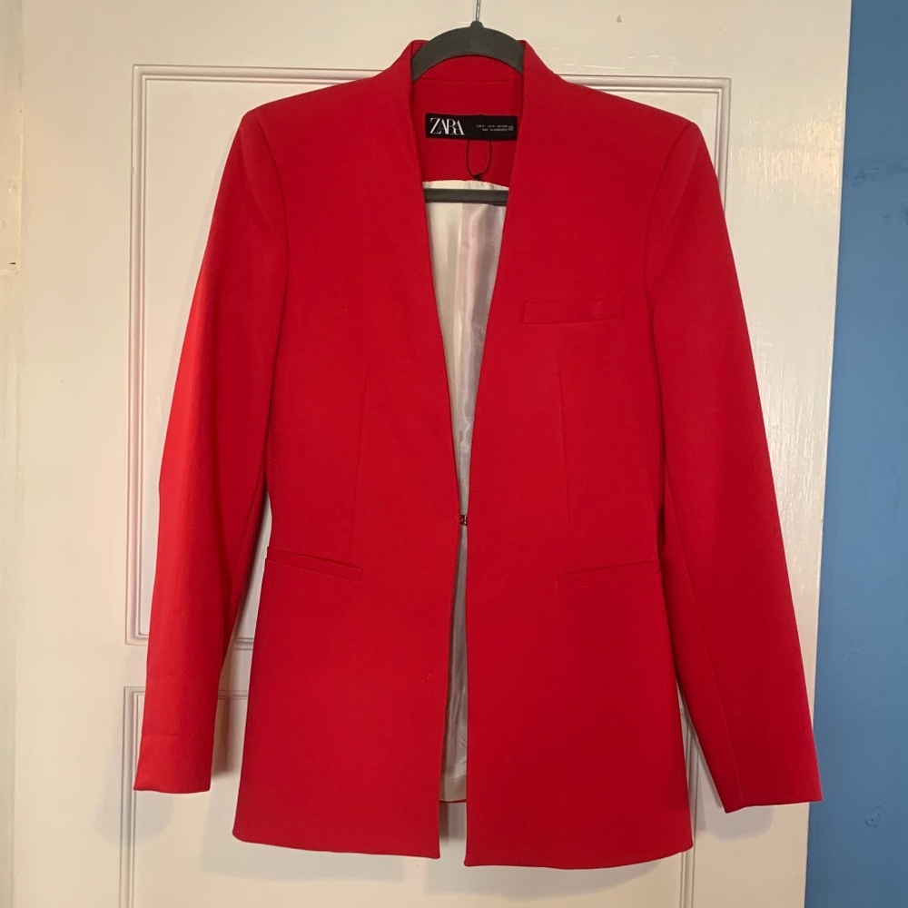 Zara Raspberry Red Blazer - Picture 1 of 12